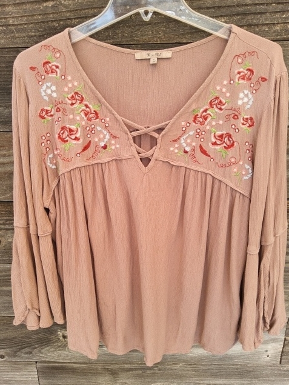Miss Me Dusty Rose Embroidered Lace-Up Peasant Top Size Medium